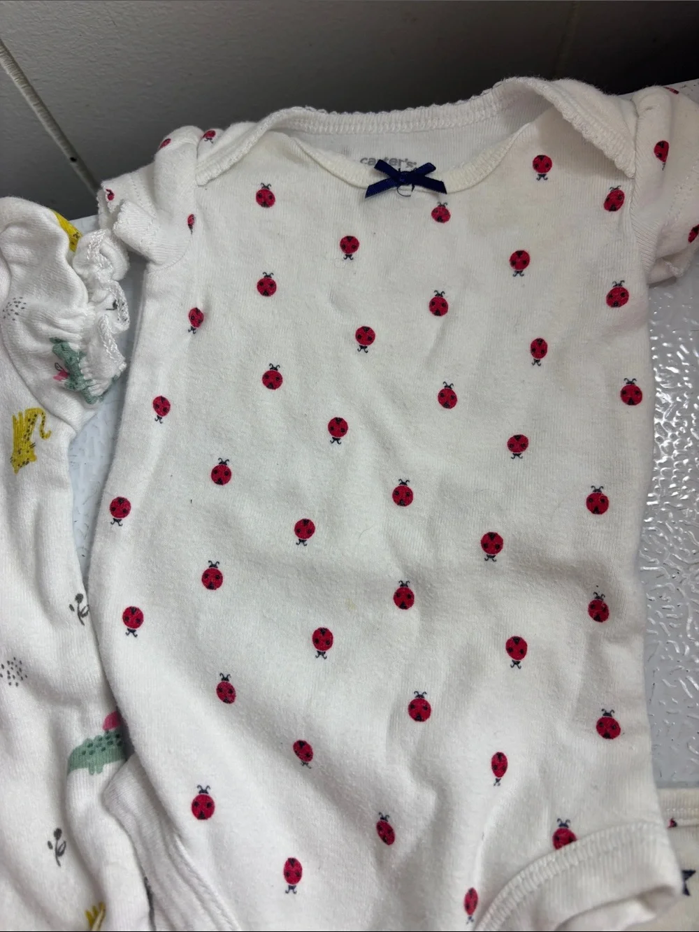 493 - Carter's Onsies Short Sleeve